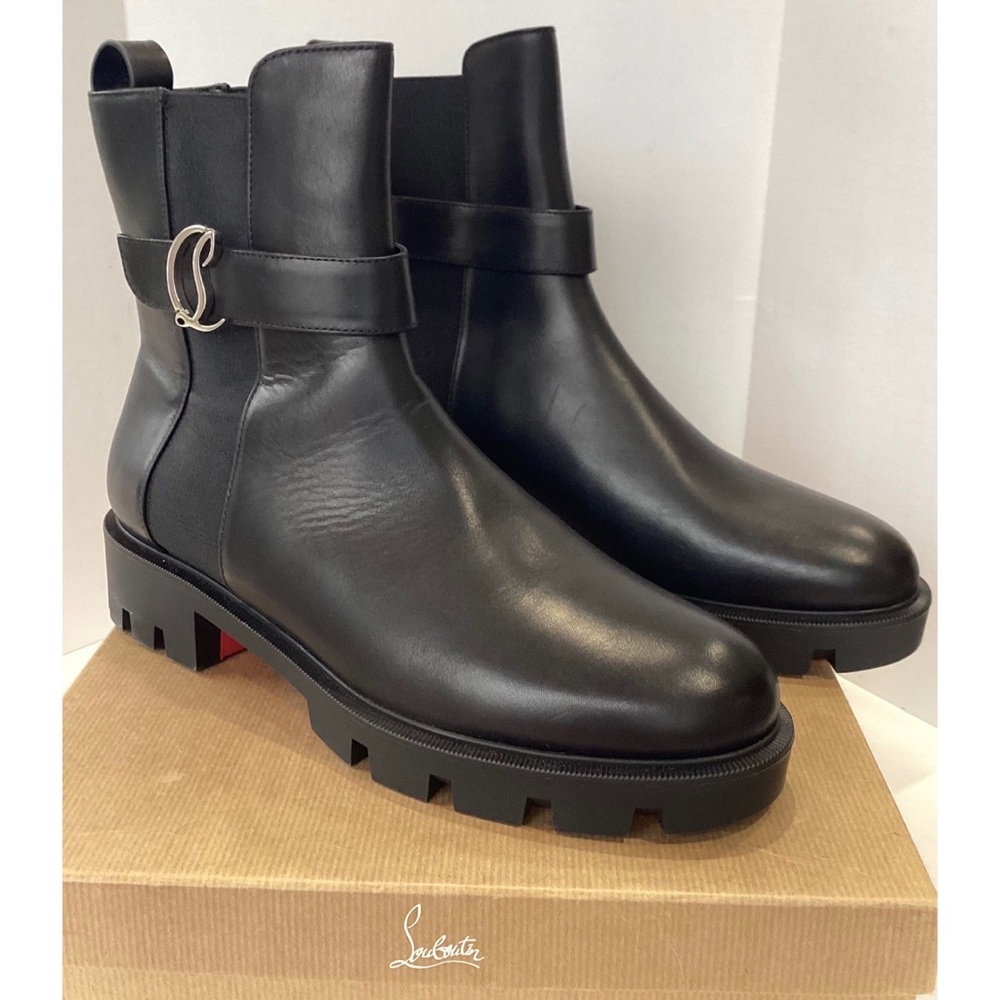 CHRISTIAN LOUBOUTIN CL CHELSEA BOOTY LUG BOOTS SIZE 41.5